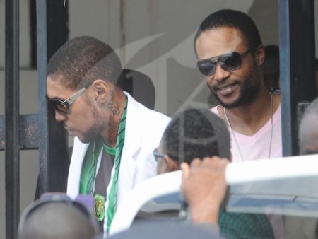 Vybz-kartel-shawn-storm-Leaving-Court-and-heading-to-prison